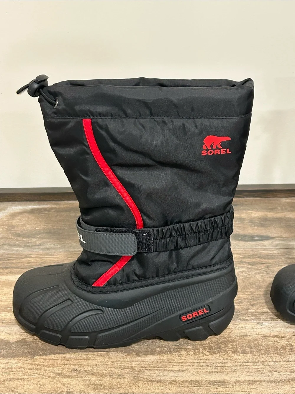 SOREL Youth Flurry Black Winter Snow Insulated Walking Boots Size 3